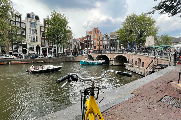 Amsterdam: 2-Hour Guided Bike Tour English or Dutch Tour