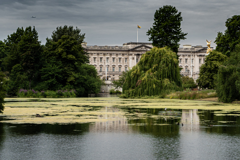 London: Life and Legacy of Queen Elizabeth II Private Tour