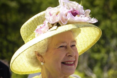 London: Life and Legacy of Queen Elizabeth II Walking Tour