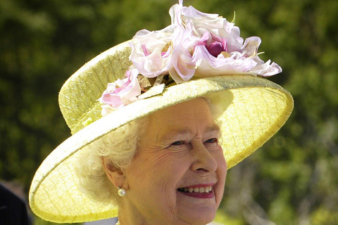 London: Life and Legacy of Queen Elizabeth II Private Tour