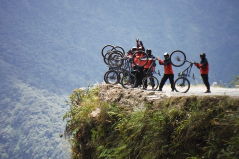 Van La Paz: 's werelds gevaarlijkste racefietstochtLa Paz: Death Road gedeelde fietstocht