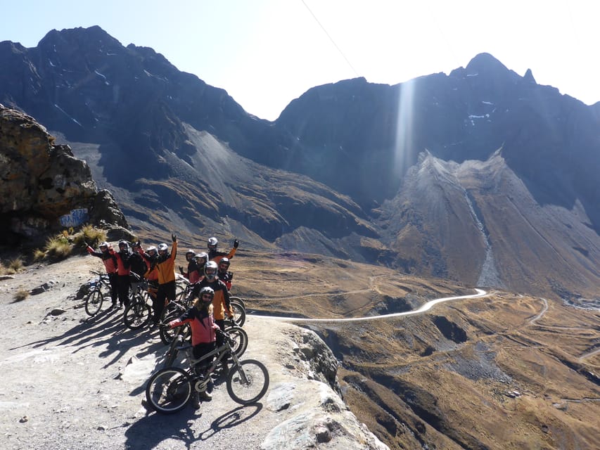 Desde La Paz el recorrido en bicicleta de carretera más peligroso del