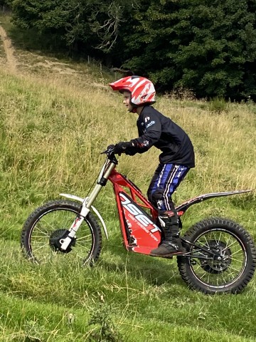 Visit Clitheroe: Children's Off-Road Motorcycle Trials Tour in Preston, UK