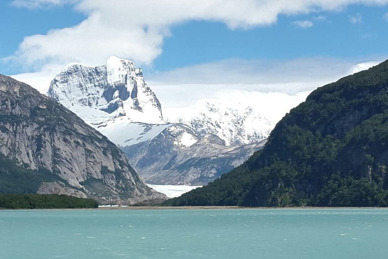 Glaciers & Waterfalls Tour with Boat Trip and Hike