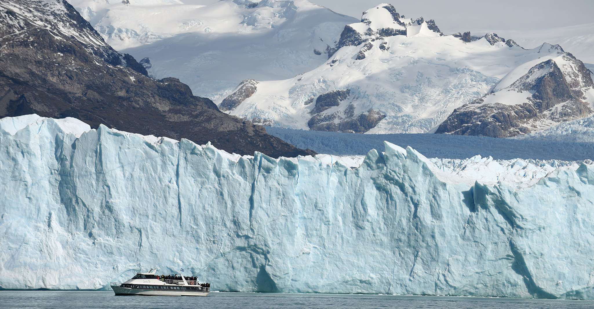 El Calafate, Glaciers, Cascade e Forest Hike - Hizvo