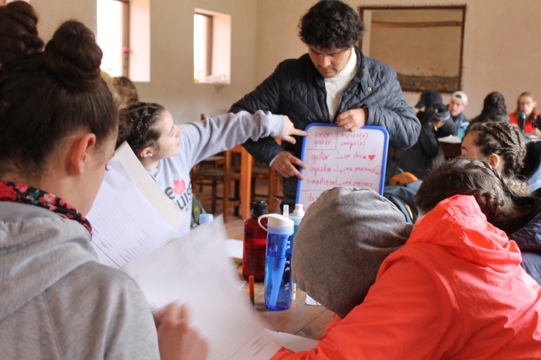 Cusco: cours d'espagnol privés et famille d'accueil en optionCours d'espagnol de 10 heures avec famille d'accueil