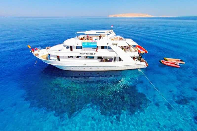 safari yacht hurghada