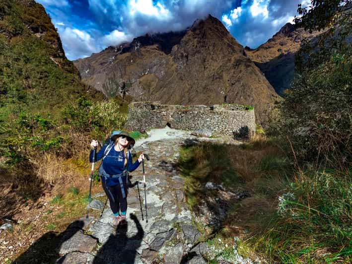 Desde Cusco: Inca Trail de 4 días Guiding Group Tour de senderismo