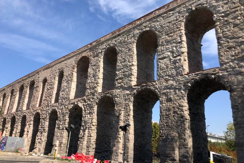 Roman Aqueduct, Sehzade Mosques &amp;Fatih Local Food MarketGuided tour to the Local Life