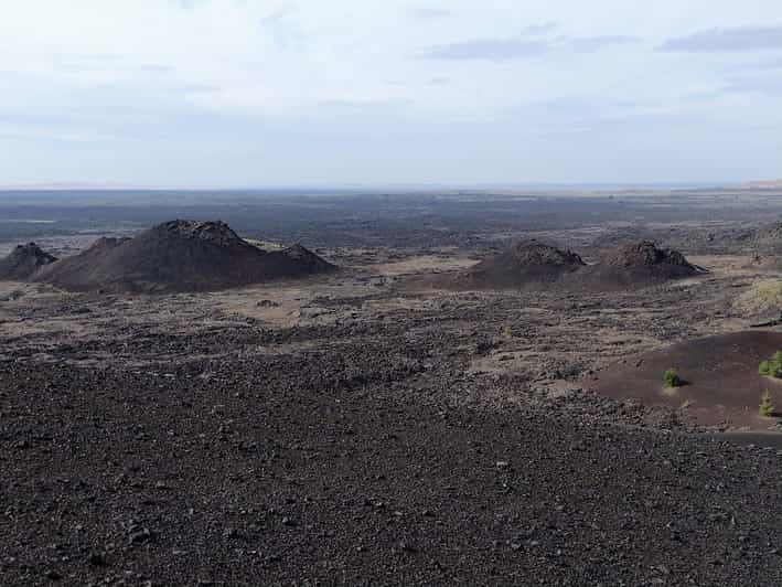 Twin Falls: Craters of the Moon Full-Day Tour with Lunch | GetYourGuide