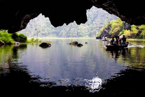 Van Hanoi: Mua-grot - Tam Coc-dagtourVan Hanoi: Ninh Binh-boottocht - Mua-grottour