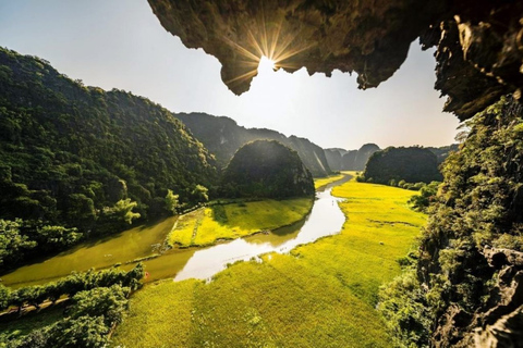 De Hanói: Mua Cave - Tam Coc Full Day TourDe Hanói: Ninh Binh Boat Tour - Mua Cave Tour