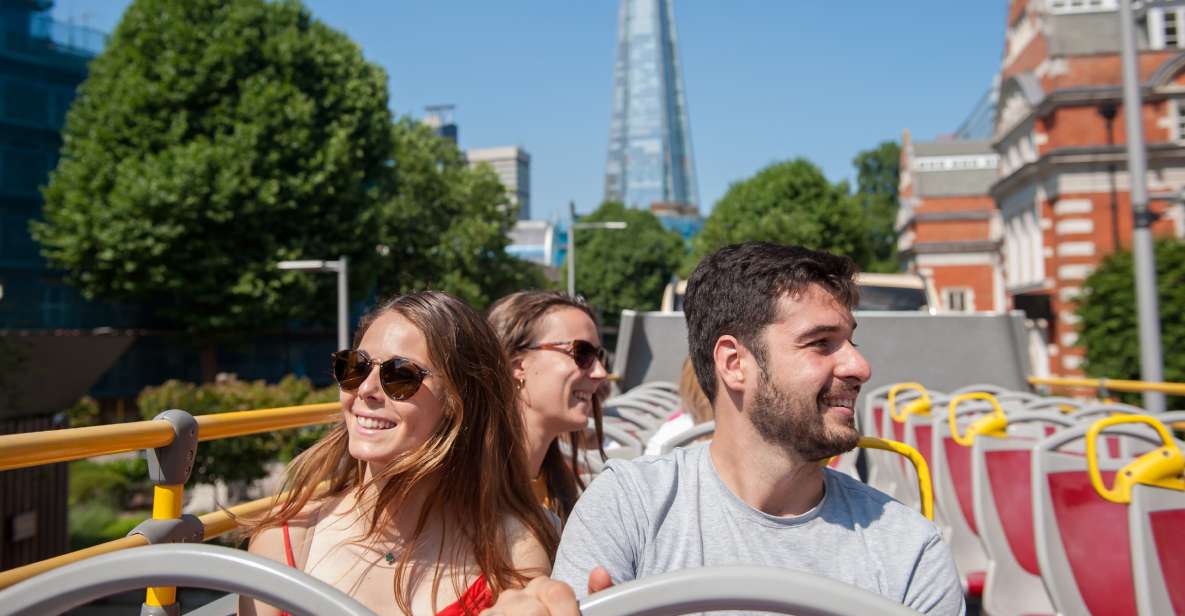 London: 「Tootbus」必見の観光名所を巡るホップオン ホップオフ バスツアー