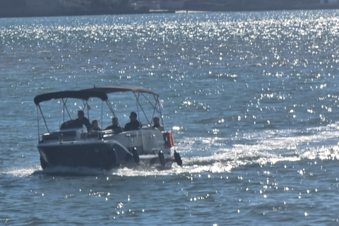 Lissabon: Båttur med champagneDelad kryssning med champagne