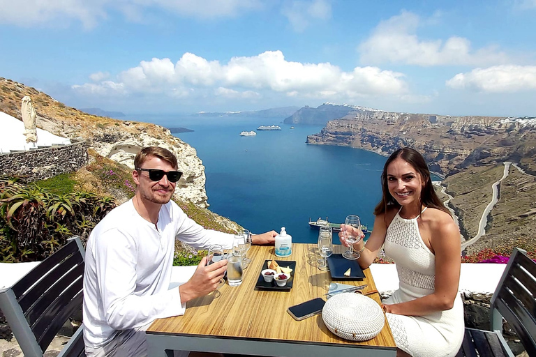 Santorini: Cork &amp; Fork