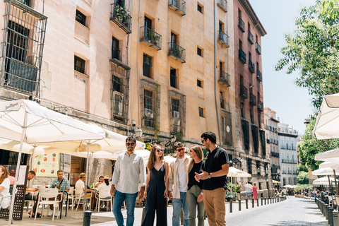 Madri: Tour guiado de tapas e vinhos com visita ao terraço