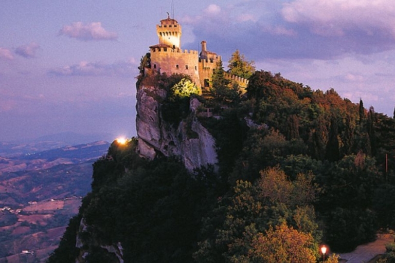Z Bolonii: prywatna wycieczka do San Marino z lunchem