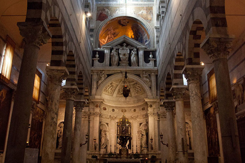 Pisa: entrada al baptisterio y la catedral de Pisa con audioguía