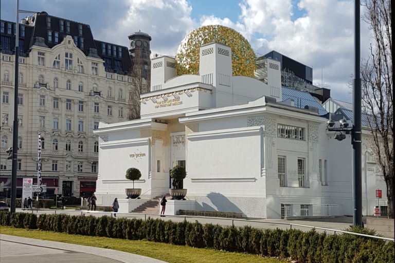 Vienna: Private Tour of Klimt’s Art with Entry Tickets