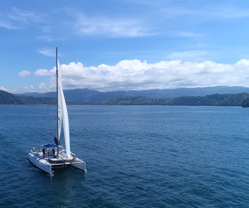 From Timarouba: Sailing & Snorkeling w/Lunch & Drinks Ticket