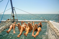 Timarouba, Sailing & Snorkeling w/Lunch & Drinks Bilhete - Hizvo