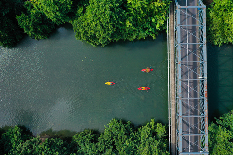 Mauritius: Guided Sunset Kayak Tour in Tamarin River