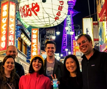 Hotspots and Hidden Gems Guided Walking Tour