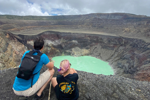 Volcan de Santa Ana: Amazing crater in whole Central AmericaVolcan de Santa Ana from San Salvador