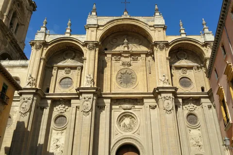 Cattedra e Cappella Reale e Albaicín Salta la fila Tour