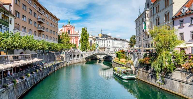 Z Wiednia: Prywatna jednodniowa wycieczka po Lublanie i jeziorze Bled