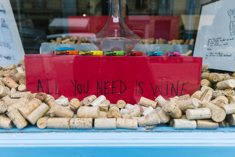 Paris: Excursão a pé para degustação de alimentos e vinhos em Le Marais