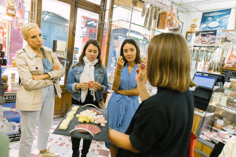 Paris: Food and Wine Tasting Walking Tour in Le Marais