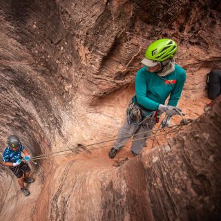 From Utah: 5-hour Canyoneering Experience Small Group Tour