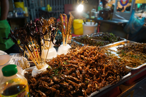 Bangkok Night Foodie Tour in China Town
