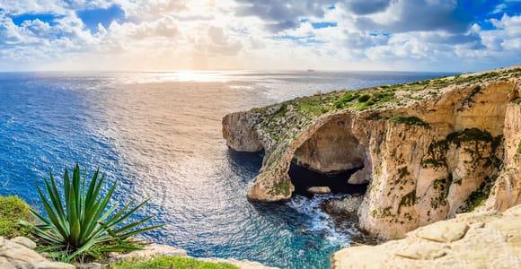 Malta: Prehistoric Temples, Limestone Heritage & Blue Grotto