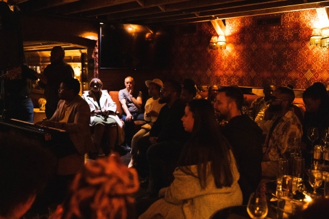 Une nuit au Cap : soirées jazz et trésors cachésTournée des bars