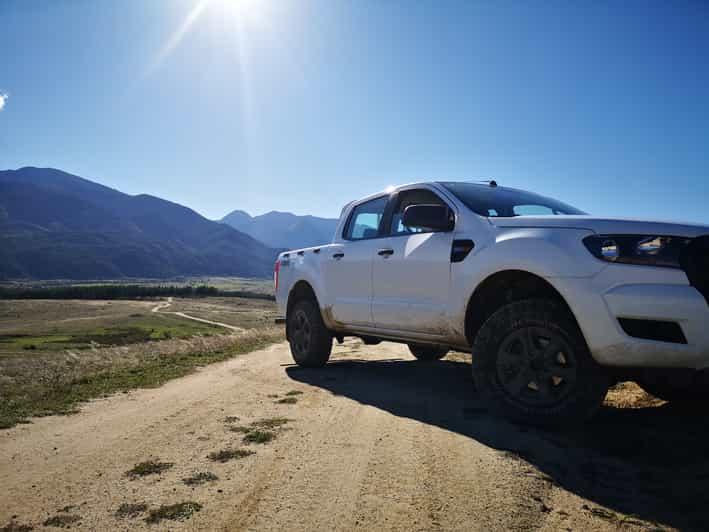 Bansko: Montañas de Pirin guiadas 4x4 Tour y baños térmicos