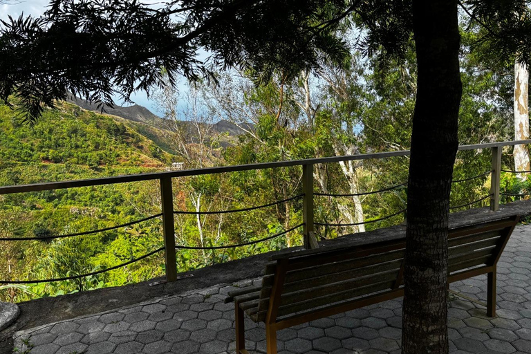 Authentic Santiago: Community Route to Tarrafal Beach Authentic Santiago: Communities to Tarrafal Beach