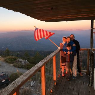 Yosemite: Devil's Peak Sunset Jeep Tour with Local Guide
