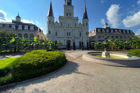 New Orleans : Best of Ghost & Voodoo Experience Walking Tour