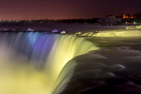 Niagara Falls: Guided Festival of Lights Tour Niagara Falls: Private Festival of Lights Tour with a Guide