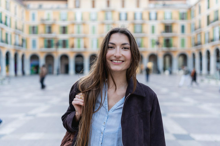 Palma: Old Town & Waterfront Private Photoshoot Ultimate: 50 photos + cinematic video reel | 90 mins