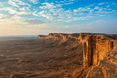 Riyadh: Edge of the World Hiking, Camel Ride, and Cave Tour