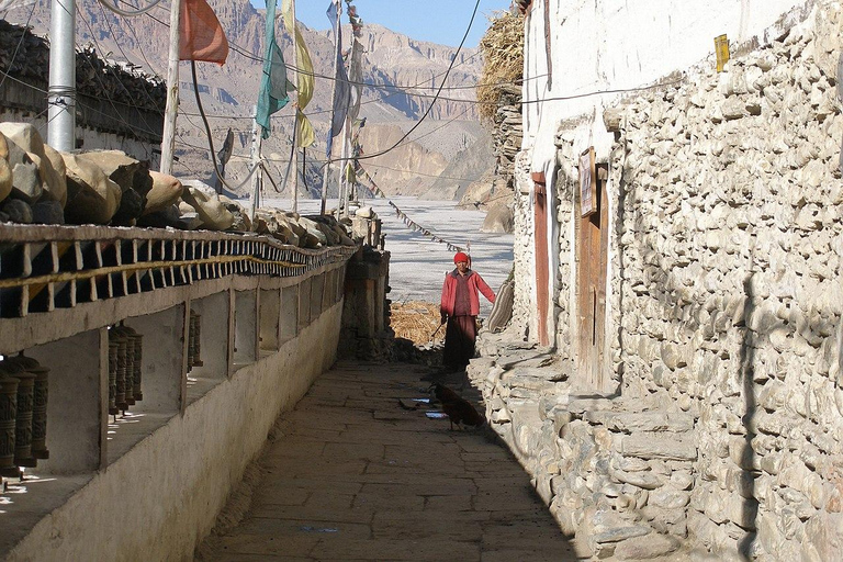 From Pokhara : Budget 2 Nights 3 Days Lower Mustang Tour