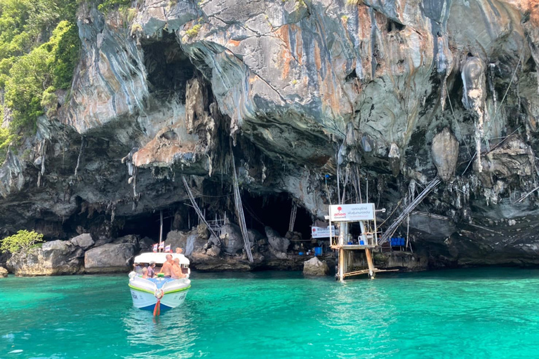 Phuket: visite privée en hors-bord de Phi Phi et de l'île de KhaiAvec guide - Visite de l'île de Phi Phi et Khai