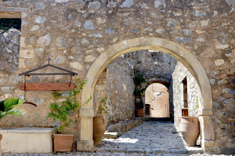 Segredos do oeste de Creta e excursão particular a Rethymno saindo de ChaniaVeículo Premium com 3 assentos