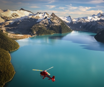 Whistler: Glacier Helicopter Tour and Mountain Landing