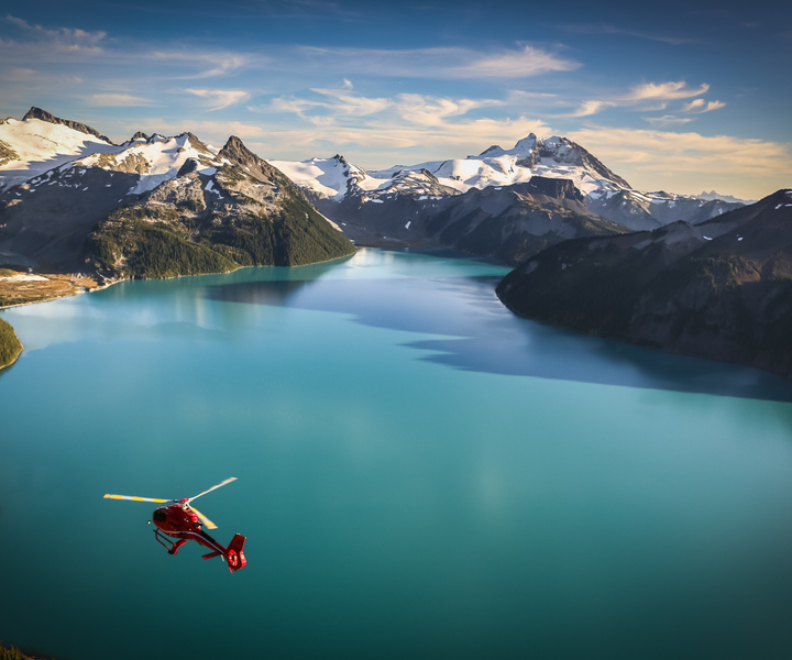 Whistler: Glacier Helicopter Tour and Mountain Landing