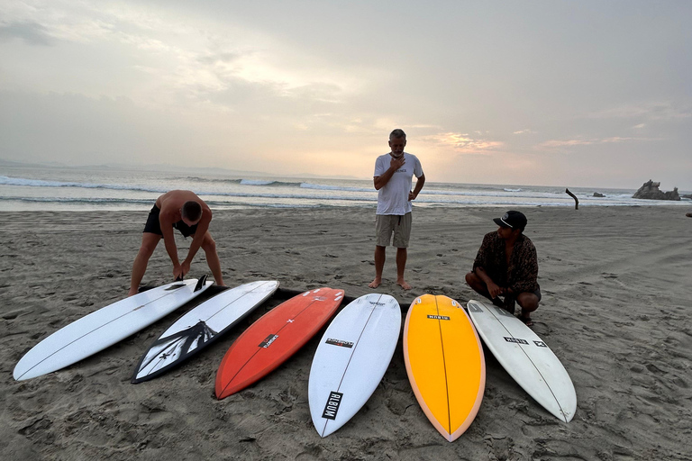 Huatulco: Surf Lesson with surf instructor. All Levels