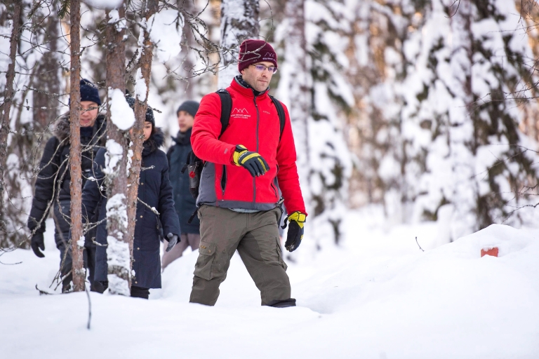 Rovaniemi: Zimowa wycieczka na rakietach śnieżnych w dziczy